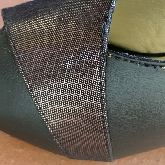 Soft Styles by Hush Puppies Black Slingback Shoes - Picture 7 of 9